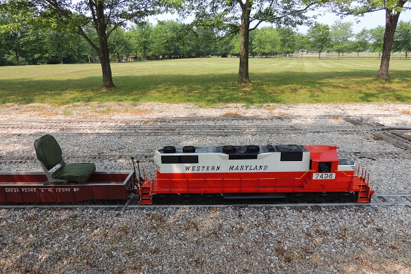 Hobby scale train