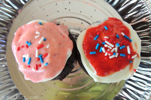 strawberry chocolate cupcakes