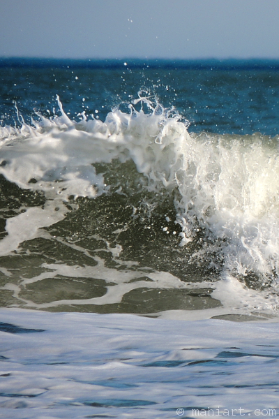 Closeup of rolling splashing wave on Pawleys Island