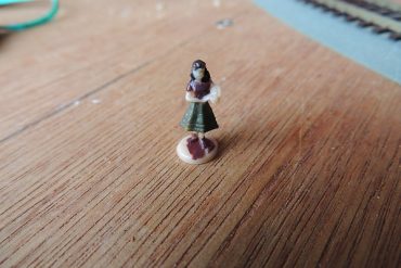 Today’s inlet: Girl to scale.